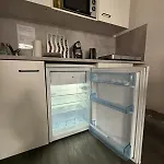 Stylishes 1-zimmer-apartment Im Herzen Oberkochens Apartman *