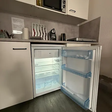 Stylishes 1-zimmer-apartment Im Herzen Oberkochens Apartment *